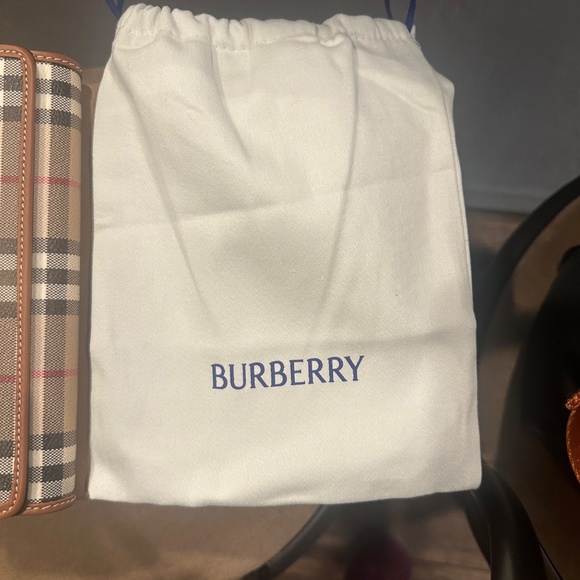 Burberry Wallet - Picture 2 of 4